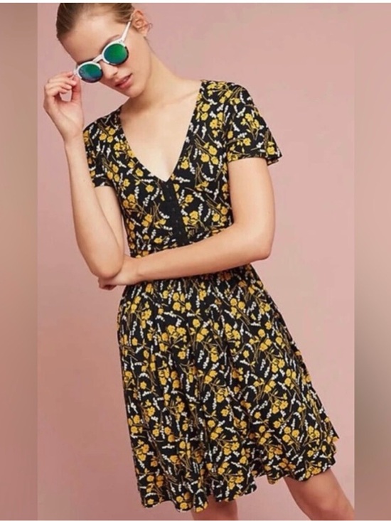 Maeve Dresses & Skirts - Maeve Anthropologie Summer Breeze Floral Jersey Dress
